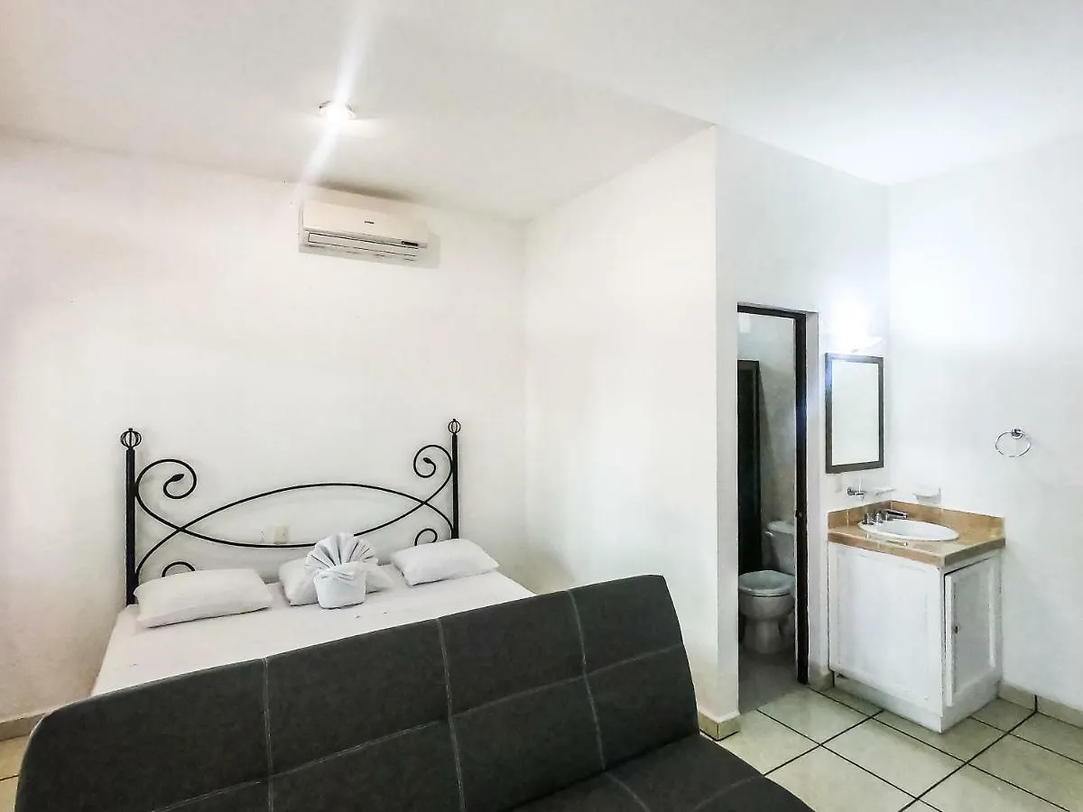 Popol Vuh Hotel Boutique Playa del Carmen 5*,